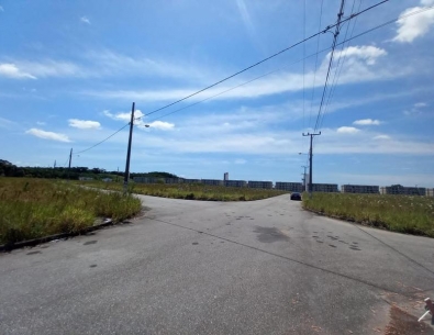 Terreno de esquina com 750m² e escritura pública no Loteamento Nova São José.