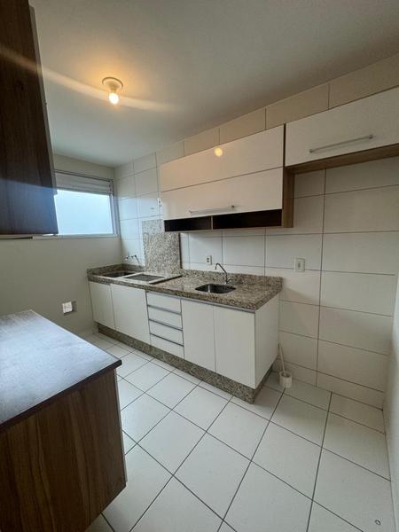 Apartamento de 3 dormitórios( sendo 1 suíte) sacada e  garagem.