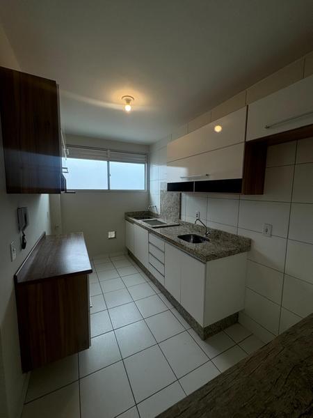 Apartamento de 3 dormitórios( sendo 1 suíte) sacada e  garagem.