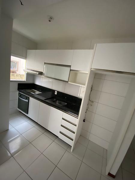 Apartamento de dois dormitórios com garagem no bairro Pachecos em Palhoça.