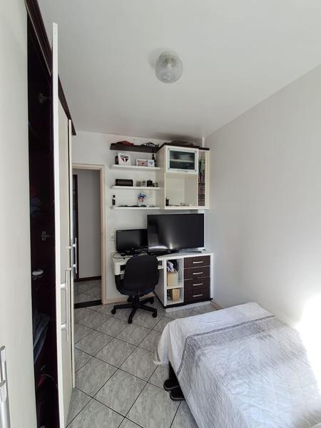 Apartamento de 4 dormitórios (suíte), sacada e garagem no Bom abrigo.