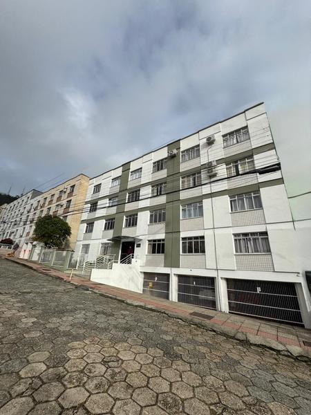 Apartamento com 3 dormitórios (suíte), no bairro Trindade.