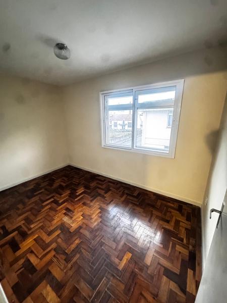Apartamento de 2 dormitórios com estacionamento rotativo no Estreito.