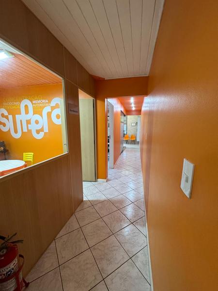 Casa para uso comercial no alto  da Felipe Schmidt, Centro