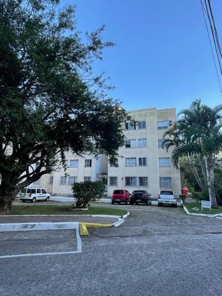 Apartamento de 3 dormitórios no Condomínio Argus em Coqueiros.