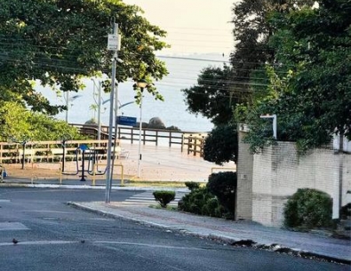 Casa à Beira-Mar no Bairro do Bom Abrigo - Florianópolis