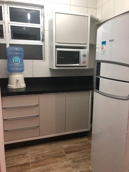 Apartamento  2  dormitórios, mobiliado, sem garagem, no Estreito.