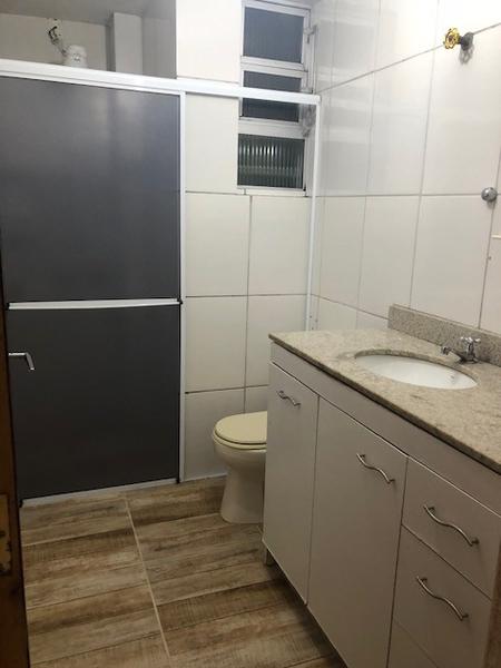 Apartamento  2  dormitórios, mobiliado, sem garagem, no Estreito.