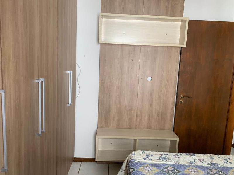 Apartamento com 3 dormitórios, sendo 1 suíte, sala ampla com  sacada,  churrasqueira e garagem livre