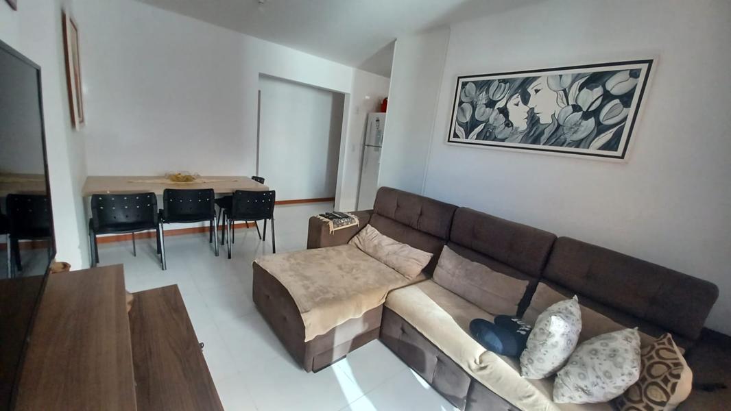 Apartamento com 2 dormitórios ( suíte), Sacada/churrasqueira e garagem no bairro Ipiranga.