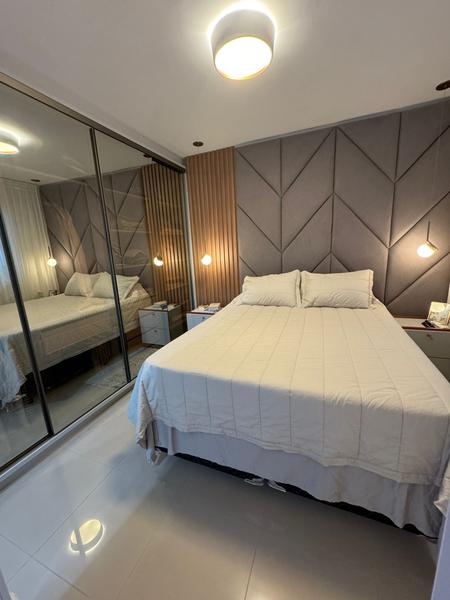 Apartamento  Duplex, mobiliada com 3 Vagas de Garagem e vista para o mar no Abraão.